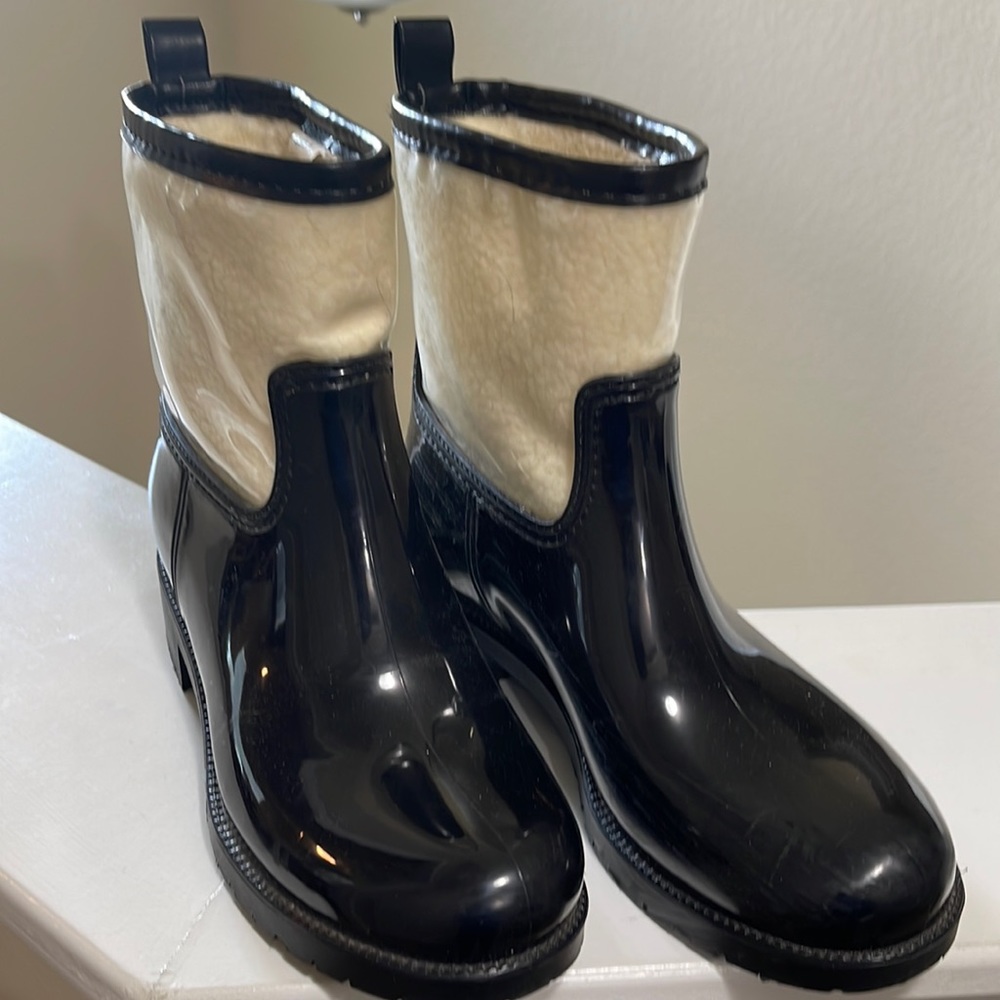 Charter club rain boots